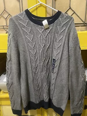 GAP Gray embroidered Sweatshirt sz Medium - Image 1 of 4