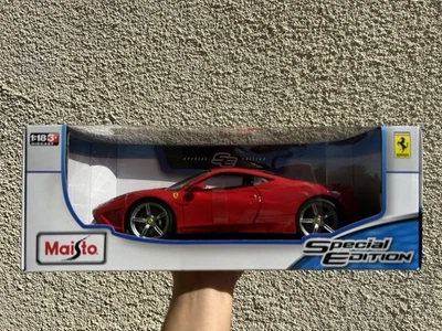 Maisto 1:18 Scale Special Edition Diecast Model Car Ferrari 458 Speciale - Image 1 of 4
