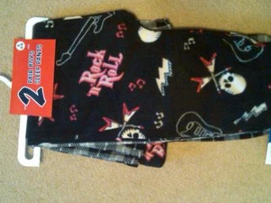 NWT $32 LOT OF 2 BOYS MAD DOG FLEECE SLEEP PANTS SKULLS ROCK & ROLL & PLAID 6-8 - Picture 1 of 2