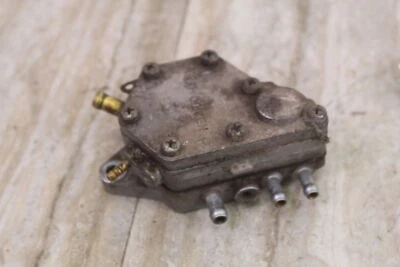 Yamaha VMAX VMAX 600 1994 bomba de combustible Foto 1 de 4