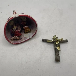 Dollhouse Miniature Religious Crucifix Nativity Diorama Cup Cross Lot - Picture 1 of 6