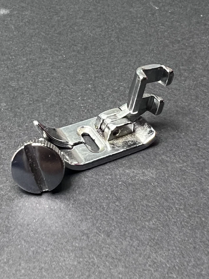 Brother 273C Sewing Machine Replacement OEM Part - Presser Foot and Screw - Image 1 of 1