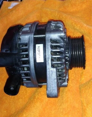 Alternador Honda Odyssey Reman 31100RGWA01 2009 para muchos vehículos 3,5 litros Foto 1 de 2