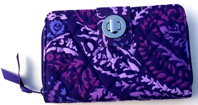 Cartera Vera Bradley RFID Turnlock en Cachemira Amatista.  Nuevo con etiquetas Foto 1 de 4