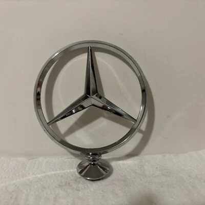 Estrella del capó -- Para Mercedes Benz 280S 280SE 300SD 450SE 450SEL -- #1165860188 Foto 1 de 4