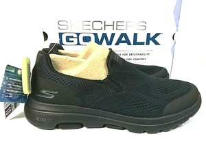 mens sketchers tennis shoes