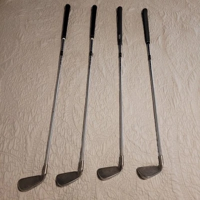 Set of Ping i3 O-Size Blue Dot RH Cushin Steel Shaft JZ Stiff Golf 5,6,8,9 Irons - Image 1 of 4
