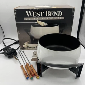 Vintage West Bend White FONDUE Nonstick 2 Qt Electric Pot & 4 Skewers FREE SHIP - Picture 1 of 11