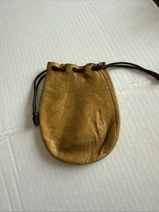 Echtleder Tasche mit Kordelzug. Mittlere 4 "mal 6" Münzen, Murmeln, Jagdausrüstung EUC - Bild 1 von 6