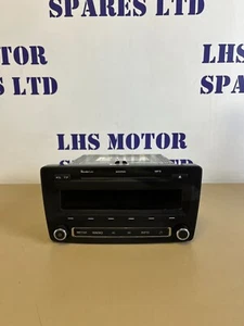 2010 SKODA OCTAVIA MK2 CD RADIO STEREO MP3 HEAD UNIT 1Z0035161G - Picture 1 of 6