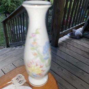Vintage ANDREA BY SADEK  Pastel Floral Bud Vase #9890 Made In Japan 6 1/4” - Picture 1 of 3