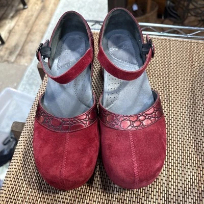 Dansko Sally Red Suede/Leather  Mary Jane’s Women’s Size 39/9 Velvet - Image 1 of 4