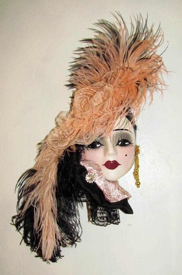 Unique Creations Lady Face Mask Wall Hanging Decor - NEW IN BOX - Image 1 of 1