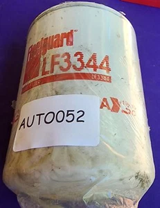 AUTO0052 - Fleetguard LF3344 Oil Filter - New Old Stock - Picture 1 of 3