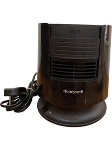 Honeywell HTF400E Compact Portable Fan with USB Input Black - Picture 1 of 7