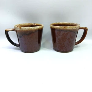 Lote DOS - Tazas de café McCoy vintage - esmalte por goteo marrón 3,5" de alto - Mango en D - Imagen 1 de 10