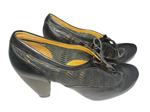 Vintage Coclico Shoes Womens Size 38.5 Leather Cutout Lace Up Heels Made Spain - Picture 1 of 10
