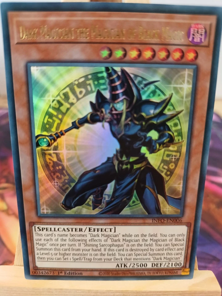 Dunkler Magier, der Magier der schwarzen Magie INFO-EN006 Ultra Rare Englisch NM - Bild 1 von 1