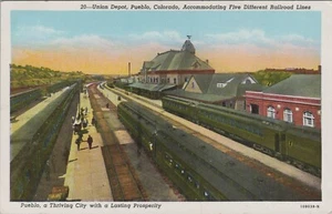 Pueblo CO Union Railroad Depot Multiple Trains At Station c1920s postcard JQ8 - Picture 1 of 2