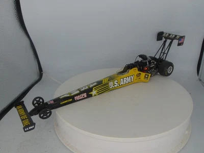 CAMPEONES DE CARRERAS 2005 TONY SCHUMACHER THE SARGE EJÉRCITO DE EE. UU. Top Fuel Dragster 1:24 Foto 1 de 4