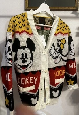 Suéter Disney Mickey Mouse, Goofy  Foto 1 de 4