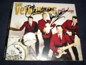 THE VENTURES DON WILSON SIGNED CD "ANTHOLOGY" RARE! 2009 NEW WOW PICTURE PROOF! - Picture 1 of 4