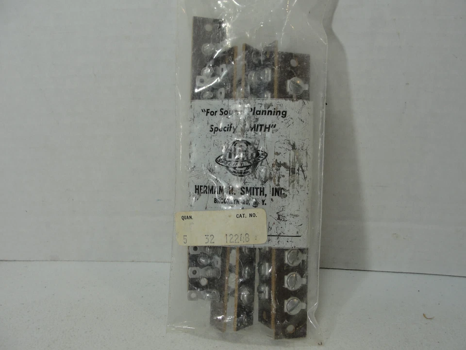 Model Train Layout Herman H. Smith  Terminal Boards  #12248  5 Pkg. - Image 1 of 2