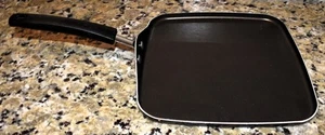 Farberware Non Stick Griddle Pan - Picture 1 of 5