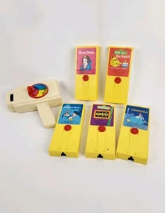 Sesame Street 1976 Fisher-Price visualizzatore film portatile cartucce Sesame Street + - Foto 1 di 13