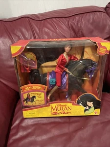 Coffret cadeau vintage 1997 Disney Real Riding Mulan & Khan avec coffret Mushu Mattel neuf - Photo 1/3