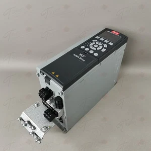 Danfoss VLT FC-202P2K2T4E20H1TGCXXXSXXXXAXBXCXXXXDX - Bild 1 von 3