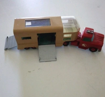 Vtg Matchbox Lesney King Size No. K-18 Dodge Tractor w/Articulated Horse Van - Image 1 of 4