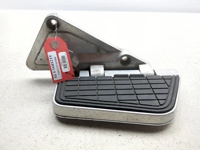 Piso trasero derecho pasajero Honda Goldwing Aspencade GL1200 84-87 Foto 1 de 4