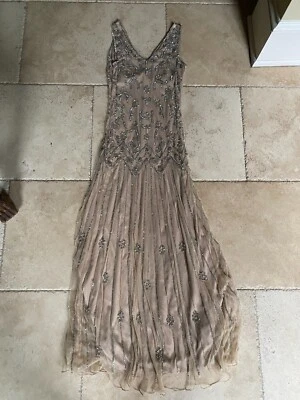 Vestido Pisarro Noches Malla Lentejuelas Hecho en India Boda Gala 6 Plateado y Tostado Foto 1 de 4