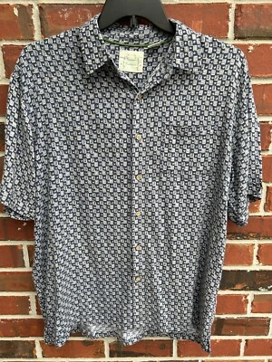 Camisa con botones de manga corta de bambú verde rara para hombre 70 % botones de madera de bambú L Foto 1 de 4