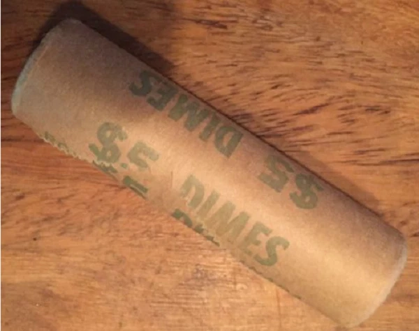 Roll of 1967 Canada Silver Dime Coins. 10 Cents UNC (RJxx) - Image 1 of 1