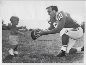Original 1960 Gino Marchetti Baltimore Colt HOF Defensive End Type 1 Press Photo - Picture 1 of 2