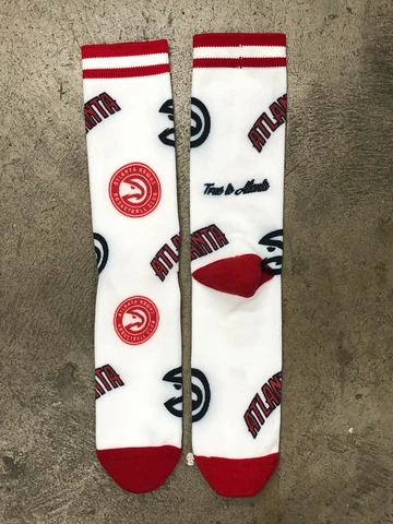 Atlanta Hawks NBA Mens Large Socks Fits Size 6-12 PKWY Logo Panel Crew Cover