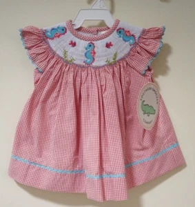 NWT Southern Smocked Company Smocked Seahorse Bishop Dress Girl's Size 6 - Picture 1 of 2