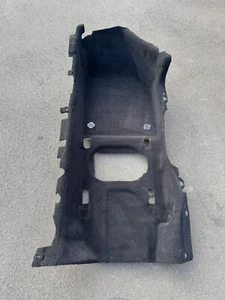 Tappeto pavimento anteriore destro Porsche 911 997 Coupè nero - Foto 1 di 3