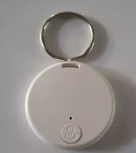 White Portable GPS Tracking Mobile Tracking Smart Anti- Loss Device Key Finder - Picture 1 of 5