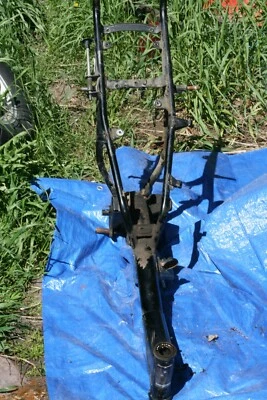 Casa rodante Suzuki 90 1973-75 marco OEM Foto 1 de 4