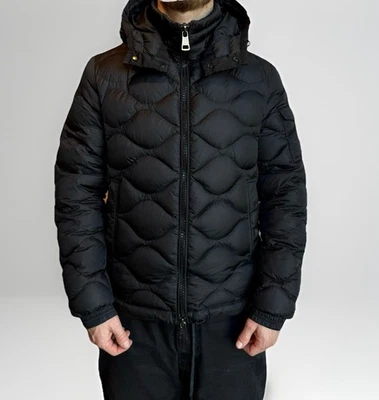 DDP 男式 Moncler Morandieres 黑色绗缝羽绒夹克尺寸 3 — 第 1/4 张图片