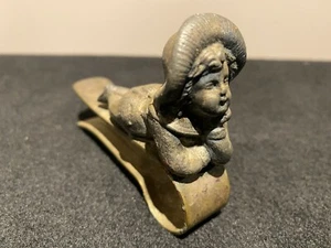 Rare James W Tufts Antique Silver-plated Boy Napkin Clip Quadruple Plate #1607 - Imagen 1 de 6