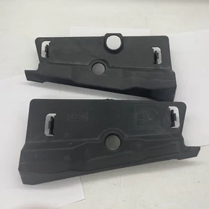 Discovery 2 Td5/V8 98-02 Vor Facelift Scheinwerfer Finisher DEB100100 & DEB100110 - Bild 1 von 2