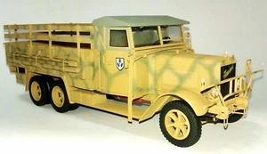 ENORME Camión pesado alemán HENSCHEL TYP 33 D 1 Revell 03098 1/35 - Imagen 1 de 10