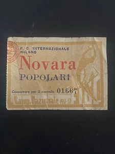 Inter-Novara biglietto/ticket 1951/52 calcio (Juventus,Roma ,Inter,napoli,Milan) - Foto 1 di 1