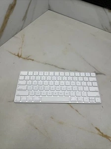 Apple Wireless Magic Keyboard A1644 - Picture 1 of 5