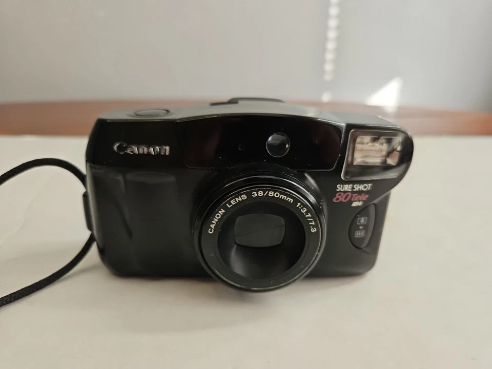 Canon Sure Shot 80 Tele Date SAF 35mm Point & Shoot Camera Tested - Image 1 of 4
