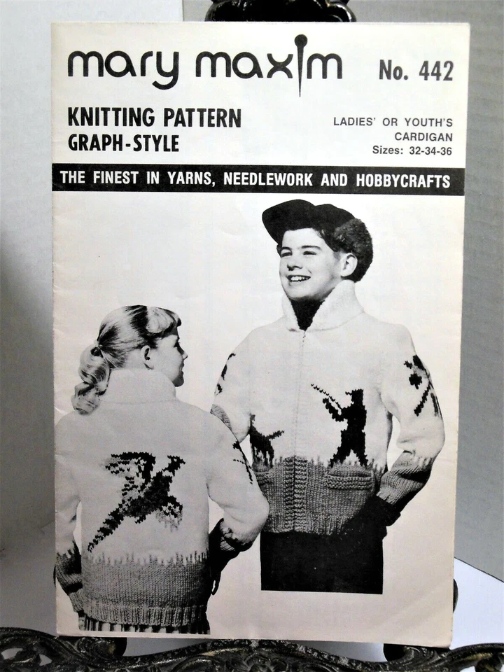 Mary Maxim KNITTING PATTERN Pheasant Bird Hunting Retriever Dog 442 Cardigan - Image 1 of 2